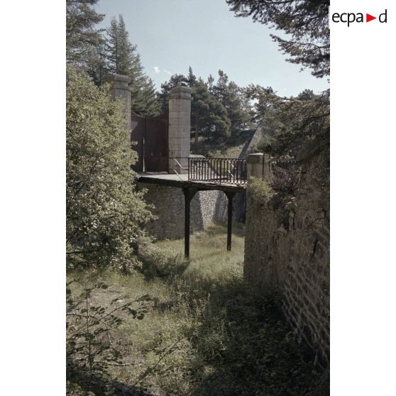 Fort supérieur de Tournoux, fort des Corres ou du Serre de l'Aut. [légende d'origine]