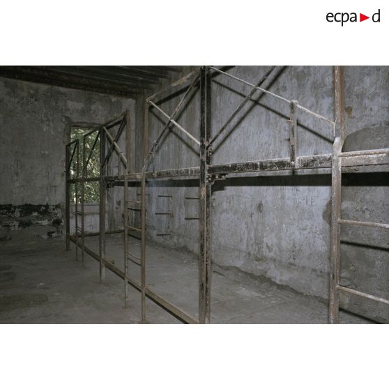 Tournoux haut, fort de Serre de l'Aut (ou des Corres), Tournoux haut, Roche la Croix. [légende d'origine]