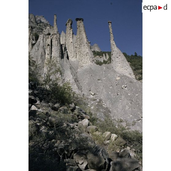 Mont Dauphin, Pré Sabens haut, vallée du Rabioux, Guillestre, Tournoux haut. [légende d'origine]