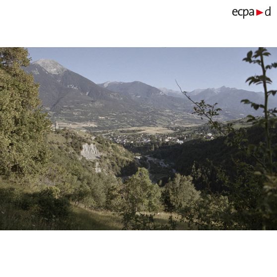 Mont Dauphin, Pré Sabens haut, vallée du Rabioux, Guillestre, Tournoux haut. [légende d'origine]