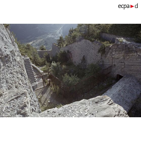 Mont Dauphin, Pré Sabens haut, vallée du Rabioux, Guillestre, Tournoux haut. [légende d'origine]