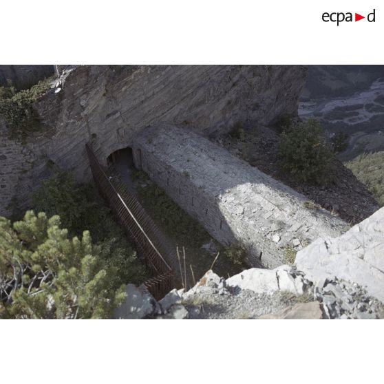 Mont Dauphin, Pré Sabens haut, vallée du Rabioux, Guillestre, Tournoux haut. [légende d'origine]