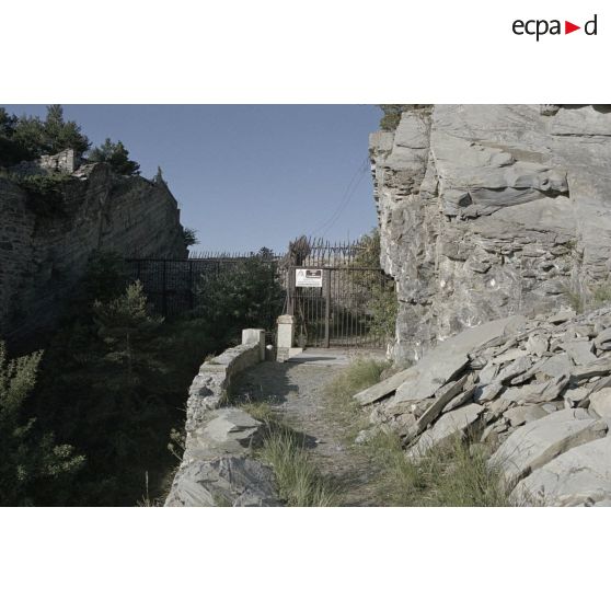 Mont Dauphin, Pré Sabens haut, vallée du Rabioux, Guillestre, Tournoux haut. [légende d'origine]