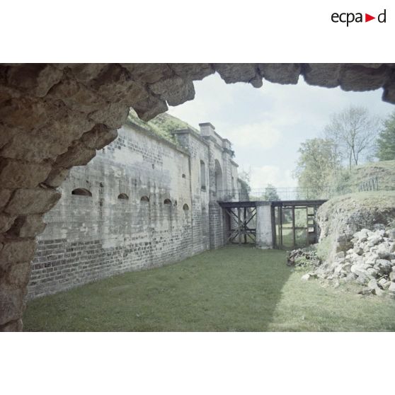 Fort de Condé, carrière de Froidmont, sortie chorale. [légende d'origine]