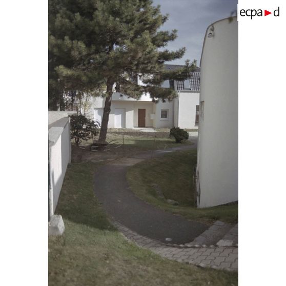 Nouvelle maison paroissiale Saint Maxime d'Antony. [légende d'origine]