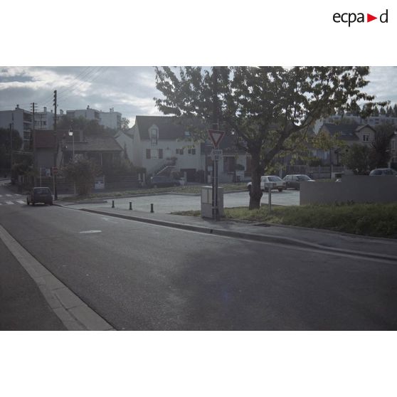 Nouvelle maison paroissiale Saint Maxime d'Antony. [légende d'origine]