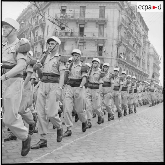 Défilé du 14 Juillet à Alger.