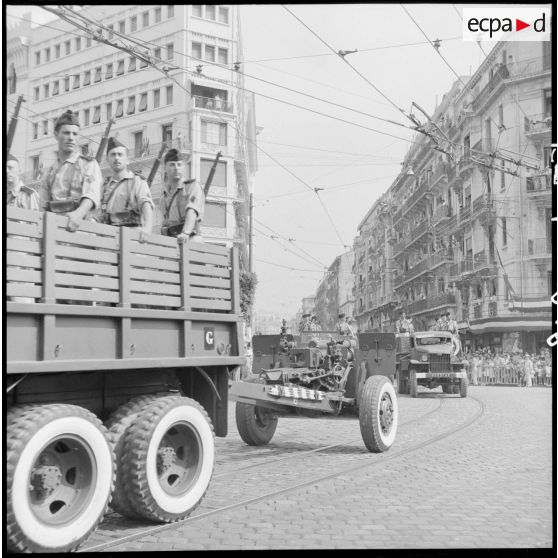 Défilé du 14 Juillet à Alger.