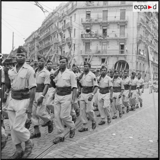 Défilé du 14 Juillet à Alger.