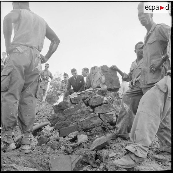 Explosion dans une soute à munitions de récupération au service des munitions de l'établissement régional du Matériel (ERM) d'Alger.