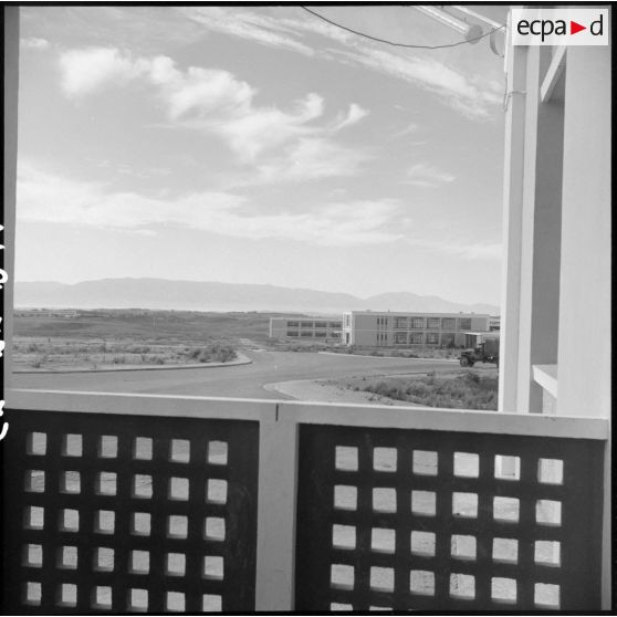 Bâtiments de l'EMAT/AFN (Ecole militaire annexe des Transmissions d'Afrique du Nord) à Ben-Aknoun.