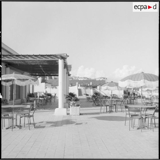 Vue de la Maison du soldat au foyer de garnison de la division d'Alger.