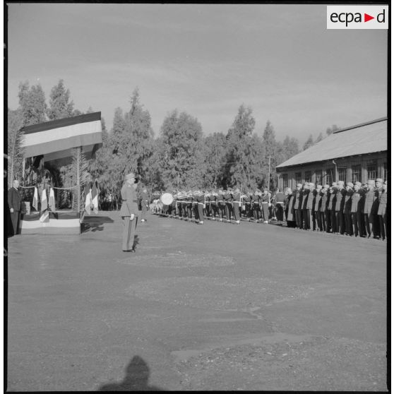 Cérémonie militaire de la Saint-Eloi, patron des mécaniciens, à Rouïba.