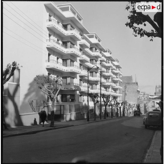 Vue de nouveaux logements du quartier de la Rampe Vallée à Alger.