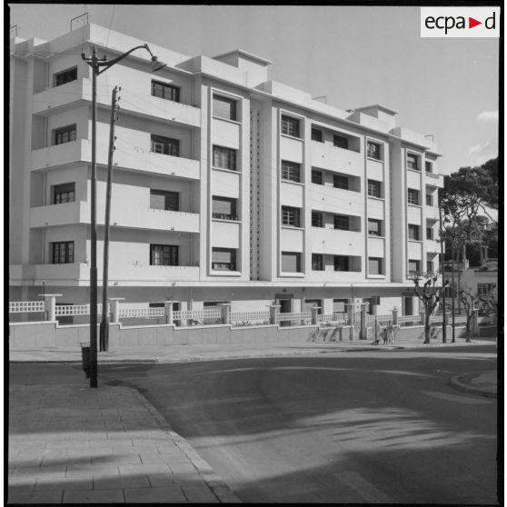 Vue de nouveaux logements du quartier de la Rampe Vallée à Alger.