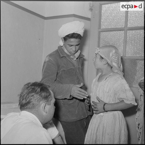 Consultation médicale gratuite auprès de la population de la Section administrative spécialisée (SAS) de Khemis.