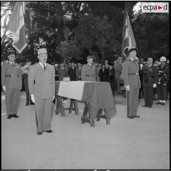 Hommage au colonel Cerruti.