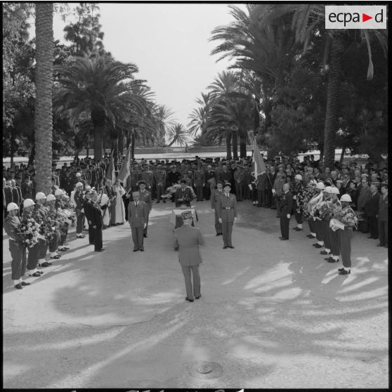 Hommage au colonel Cerruti.