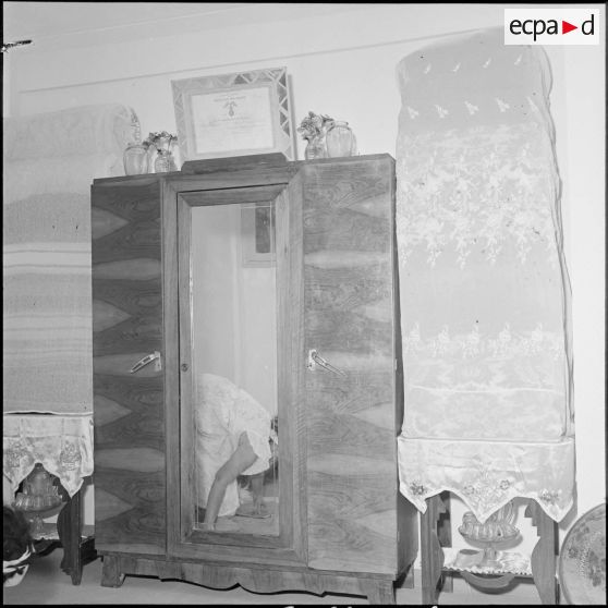 L'intérieur d'un logement de la cité Brunie à Oran.