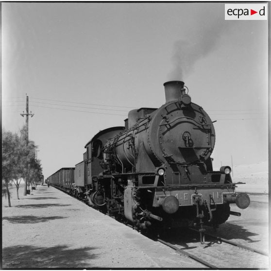 Un train de charbon en partance pour le Maroc.