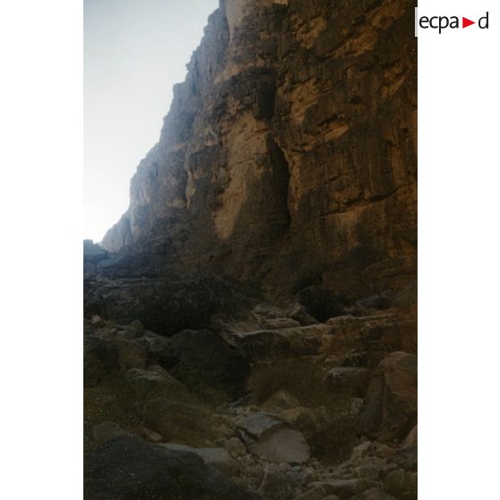 Akba. [légende d'origine]