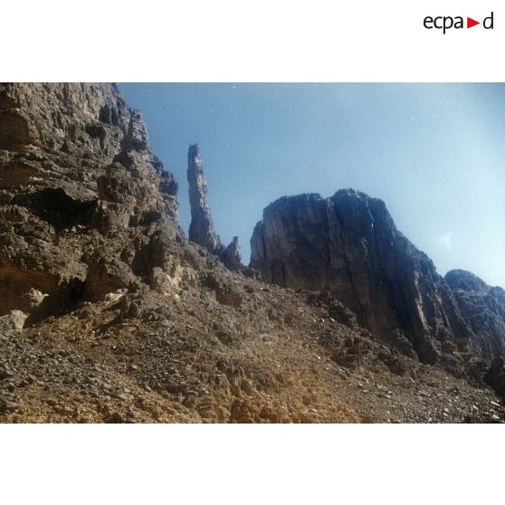 [Relief algérien, 1958-1961.]