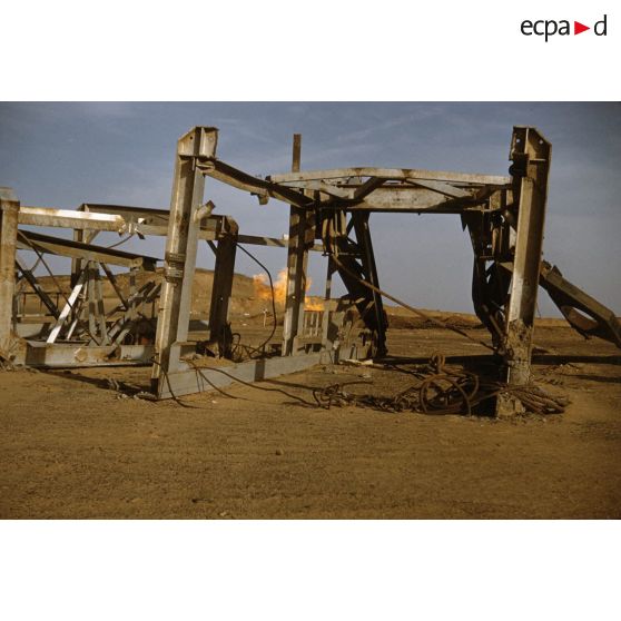 Tin Essaimed. [légende d'origine]