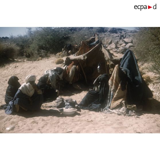 Campement Deguerred s Boukhenni [?]. [légende d'origine]