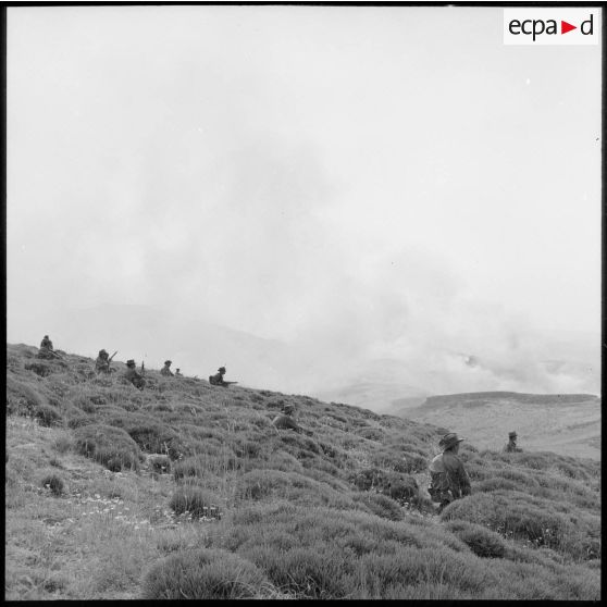 La compagnie du 94e régiment d'infanterie (RI) installée sur le piton.