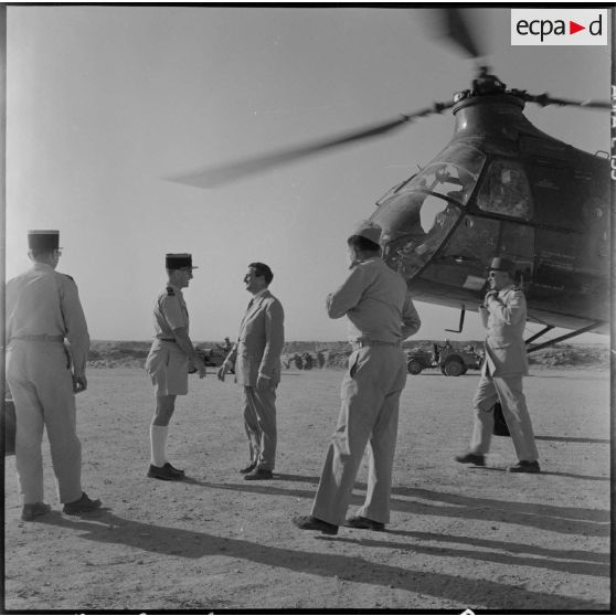 Le ministre Max Lejeune quitte le poste de Négrine.