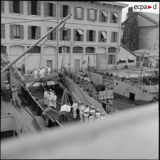 Levée de corps sur le pont du Garpeau.