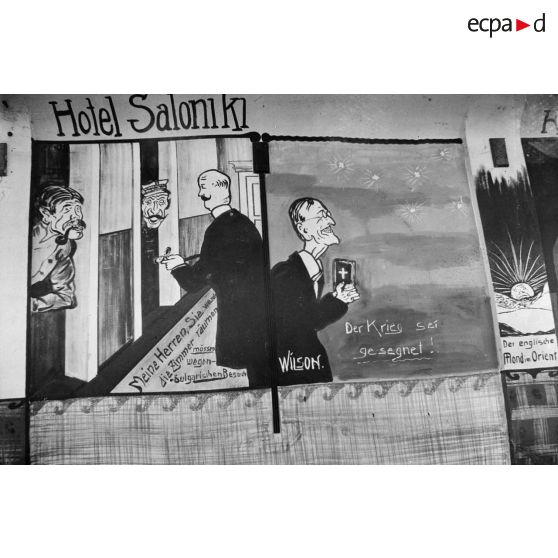[Caricatures allemandes sur des murs, s.d.]