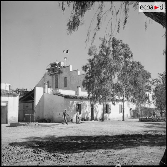 Vue de la ferme Perret, frontière algéro-marocaine.