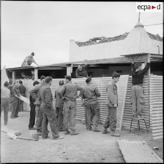 Construction d'un ordinaire au 20e BCP, Bled-es-Souani.