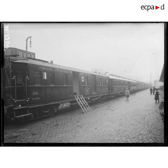 Le train sanitaire offert par les Etats-Unis. [légende d'origine]