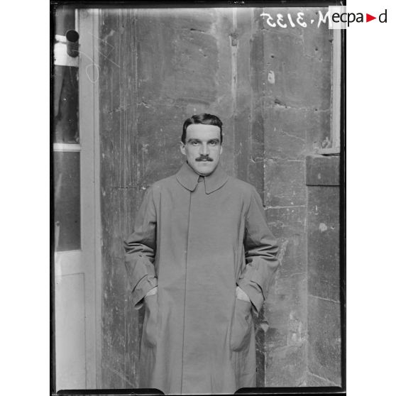 Portrait [légende d'origine]