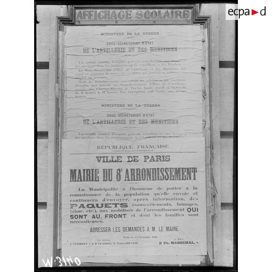 Paris, affiche. Artillerie et munition. Emplois en Province.  Affiche du mairie du 8e arrondissement. Envoi des paquets aux mobilisés qui sont au front. [légende d'origine]