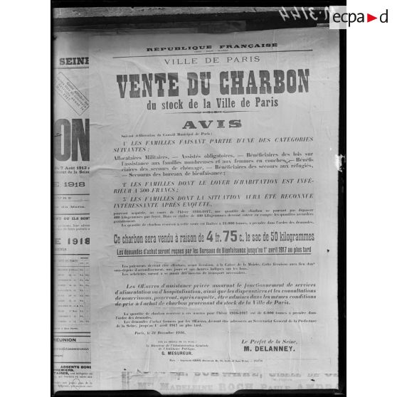 Paris, affiche sur la vente de charbon de stock de la ville de Paris. [légende d'origine]