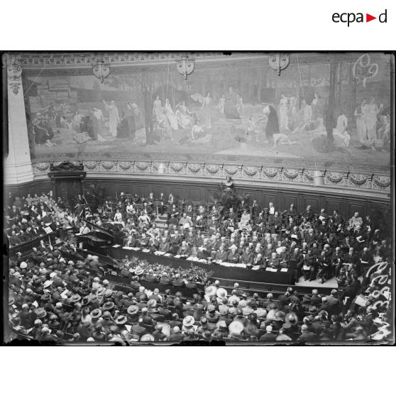 Paris, inauguration du monument du savant Berthelot. La cérémonie à la Sorbonne. [légende d'origine]