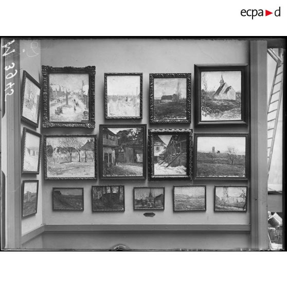 Paris, musée du Luxembourg, exposition d'oeuvres les peintres en mission aux armées. [légende d'origine]