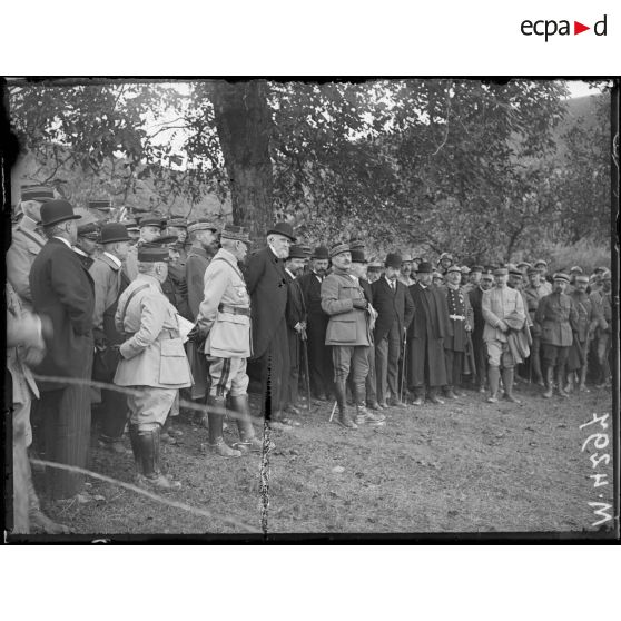 Mondement, le général Foch expliquant les opérations de septembre 1914. [légende d'origine]