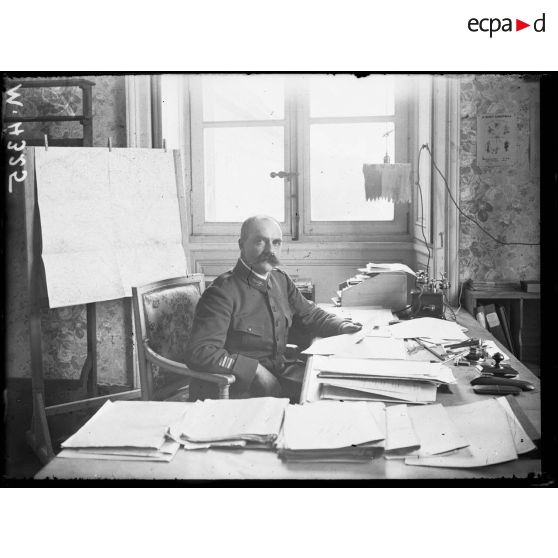 Compiègne, lieutenant-colonel de l'état-major du général Pétain. [légende d'origine]
