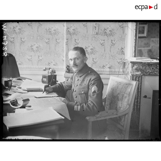 Compiègne, colonel de l'état-major du général Pétain. [légende d'origine]