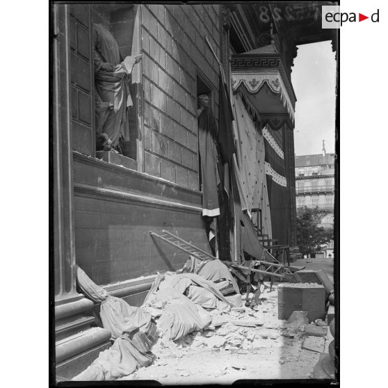 Paris, bombardement par canon le 30 mai 1918. [légende d'origine]