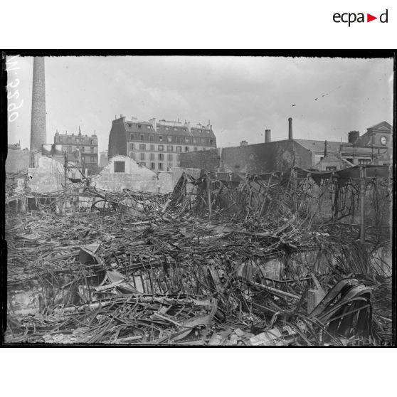 Bombes tombées sur Paris pendant la nuit du 15 au 16 janvier 1918. [légende d'origine]