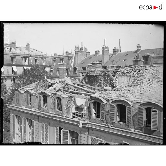 Paris, bombardement pars avions dans la nuit du 27 au 28 juin 1918. [légende d'origine]
