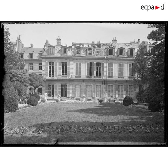 Paris, bombardement pars avions dans la nuit du 27 au 28 juin 1918. [légende d'origine]