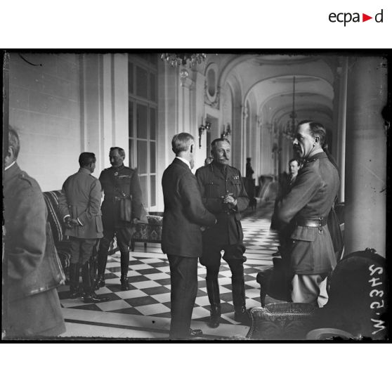 Conférence interalliées, le général Douglas Haig. [légende d'origine]