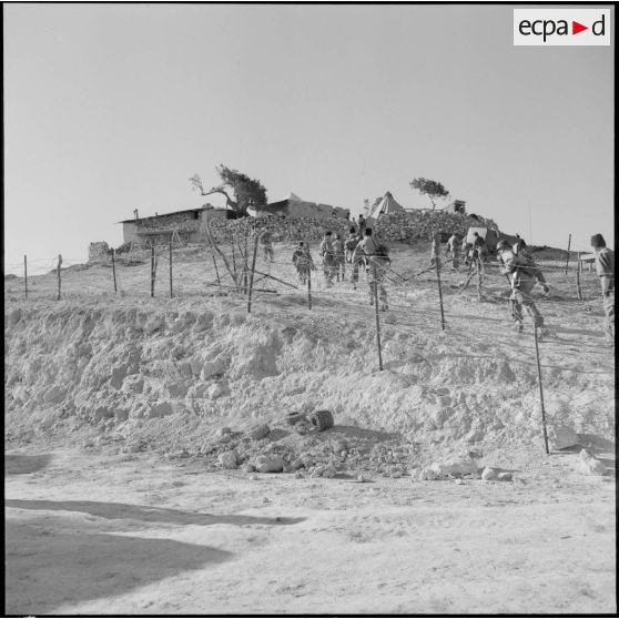 Vue d'un poste, département de Mostaganem.
