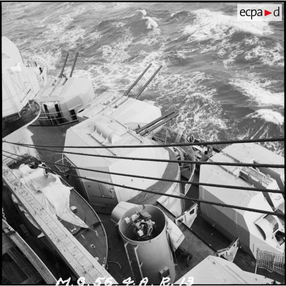 L'artillerie antiaérienne du cuirassé Jean Bart.